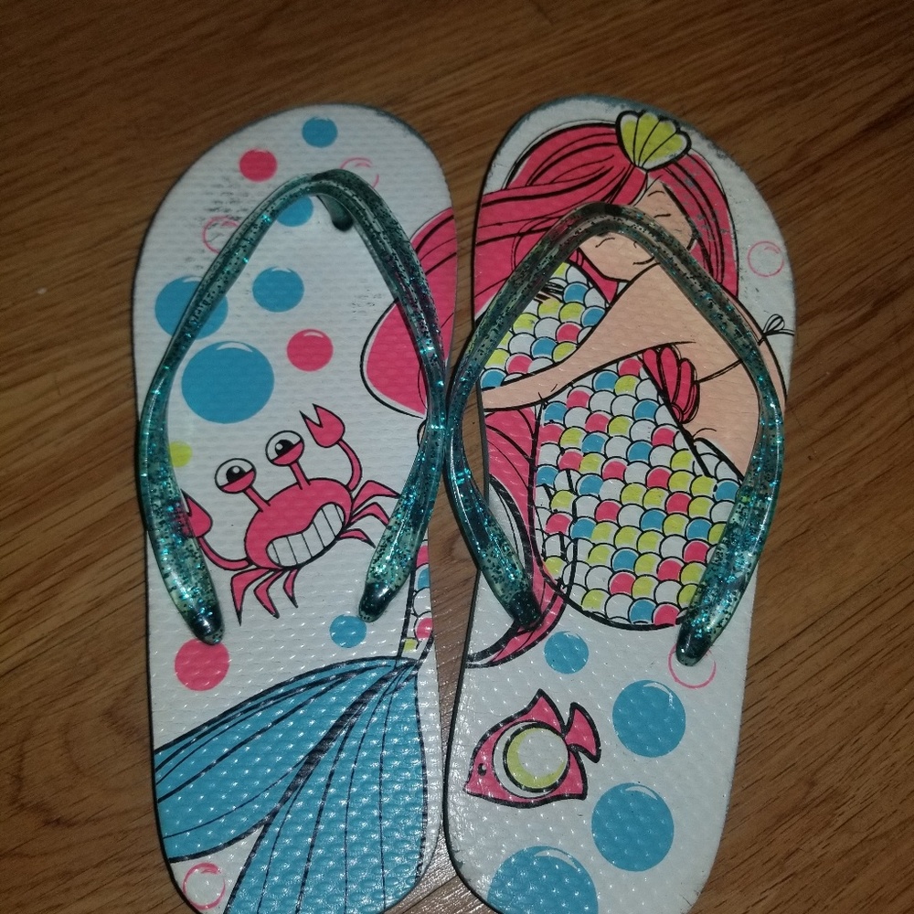 Flip Flops - Picture 6 of 6